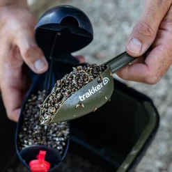Trakker Köderschaufel Set -Trakker Geschaft trakker bait scoop set 9